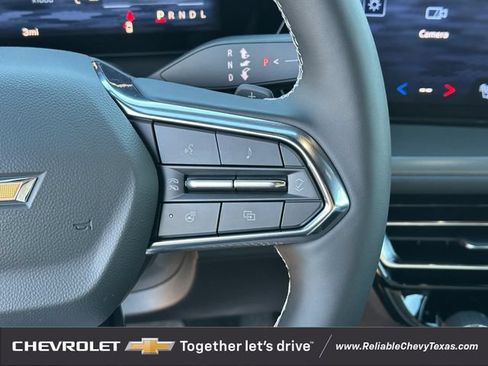 New 2026 Chevrolet Traverse LT w/ Driver Confidence Package FWD image 14