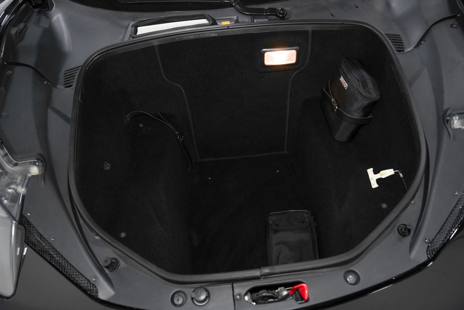 Used 2013 Ferrari 458 Spider RWD image 49