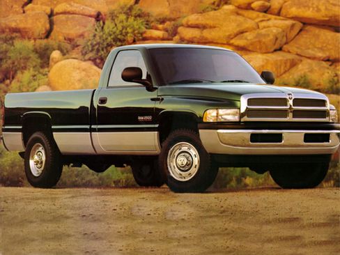 Used 1999 Dodge Ram 1500 Truck ST AWD/4WD image 2