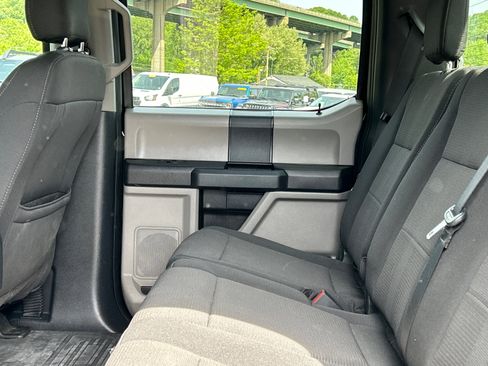Used 2020 Ford F150 XL w/ Equipment Group 101A Mid AWD/4WD image 16