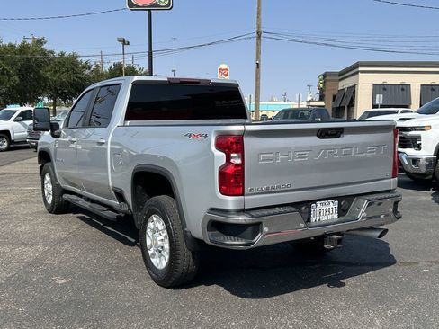 Used 2020 Chevrolet Silverado 2500 LT w/ All Star Edition AWD/4WD image 6