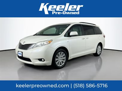 Used 2017 Toyota Sienna XLE Premium