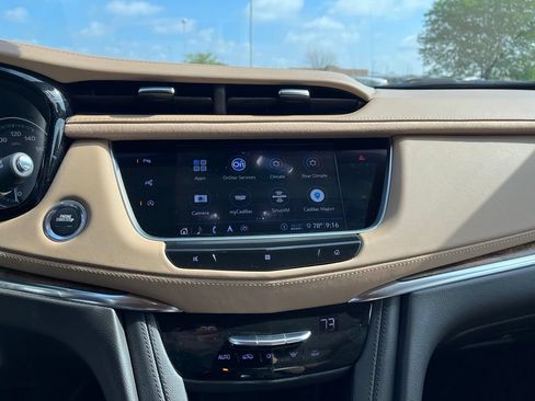 Used 2020 Cadillac XT5 Sportv w/ Platinum Package AWD/4WD image 40