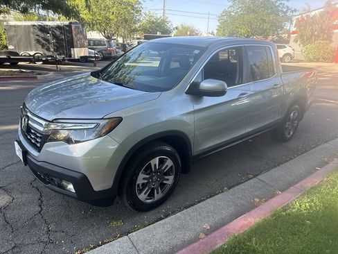 Used 2019 Honda Ridgeline RTL image 2