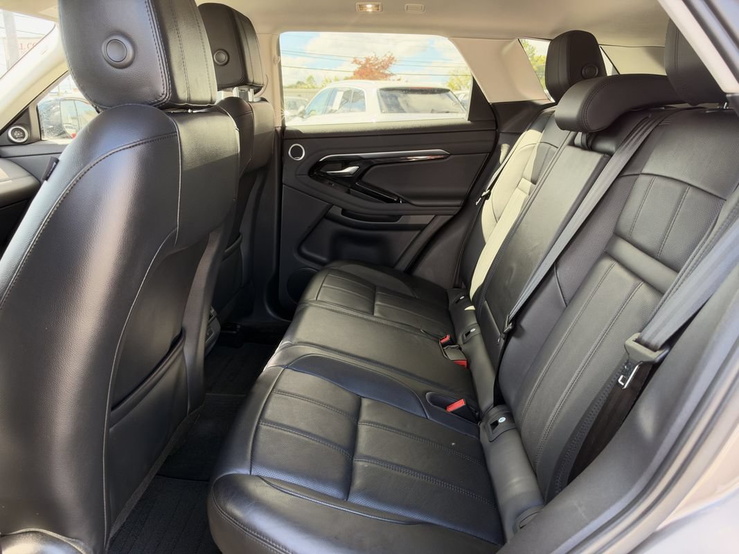 Used 2021 Land Rover Range Rover Evoque SE AWD/4WD image 13