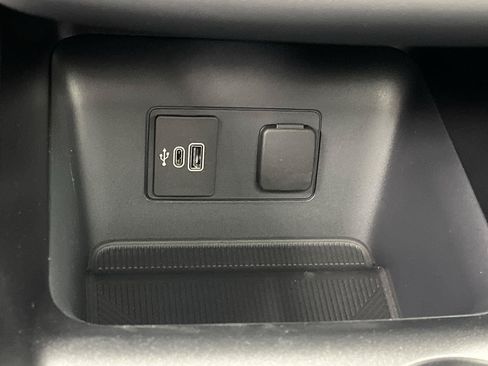 Used 2026 Ford Explorer ST w/ Sun And Sound Package AWD/4WD image 26