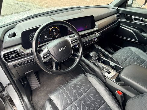 Used 2023 Kia Telluride SX X-Line AWD/4WD image 13