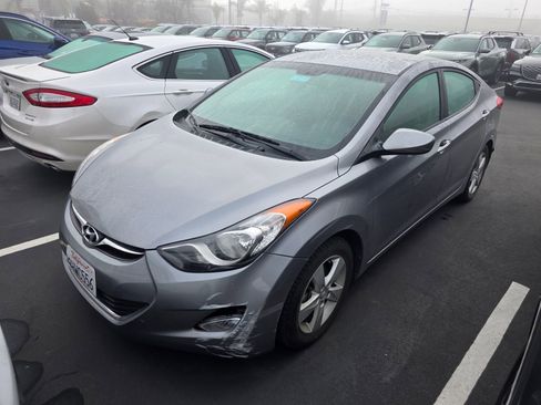 Used 2013 Hyundai Elantra GLS w/ Preferred Pkg image 1