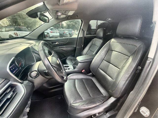 Used 2020 Chevrolet Equinox Premier w/ Premier Redline Edition FWD image 18
