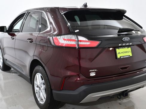 Used 2024 Ford Edge SEL w/ Convenience Package image 14