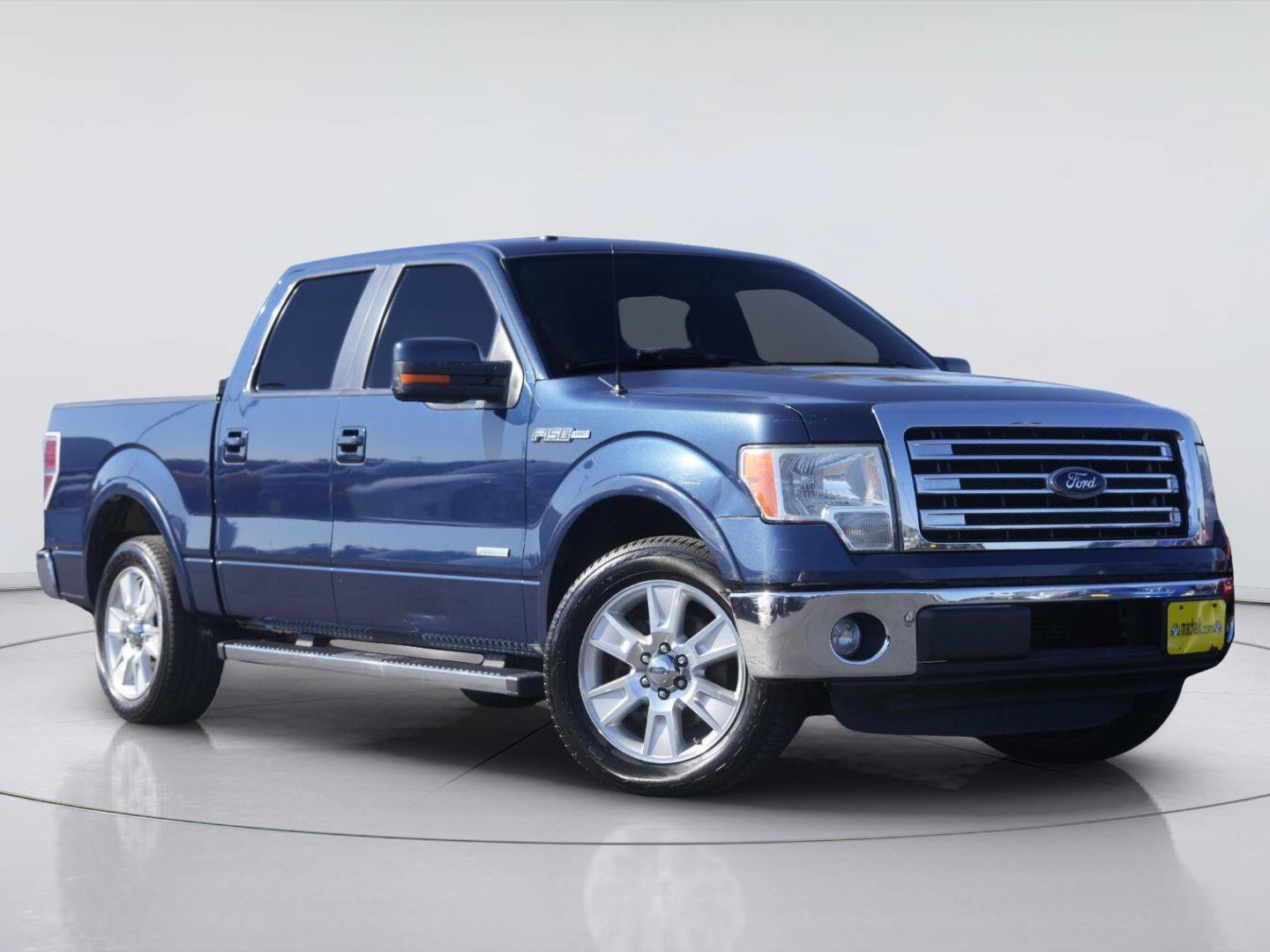 Used 2013 Ford F150 Lariat w/ Mid Equipment Group RWD image 2