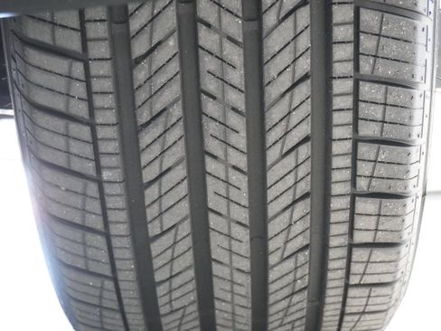 Used 2019 Subaru Forester Limited w/ Popular Package #3 image 35