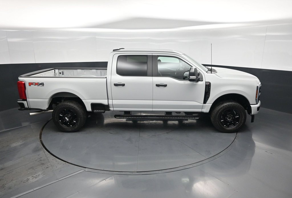 Used 2026 Ford F250 XL w/ STX Appearance Package AWD/4WD image 31