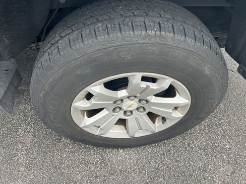 Used 2016 Chevrolet Colorado LT w/ LT Convenience Package image 11