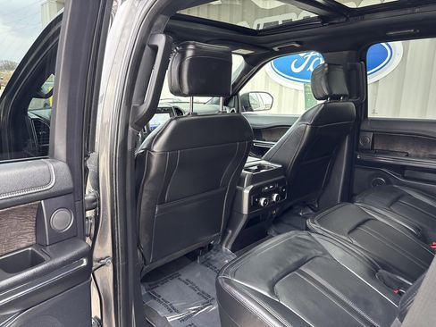Used 2020 Ford Expedition Limited image 26