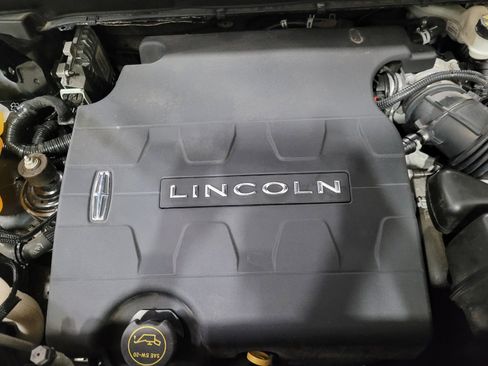 Used 2016 Lincoln MKX Reserve w/ Technology Package AWD/4WD image 30