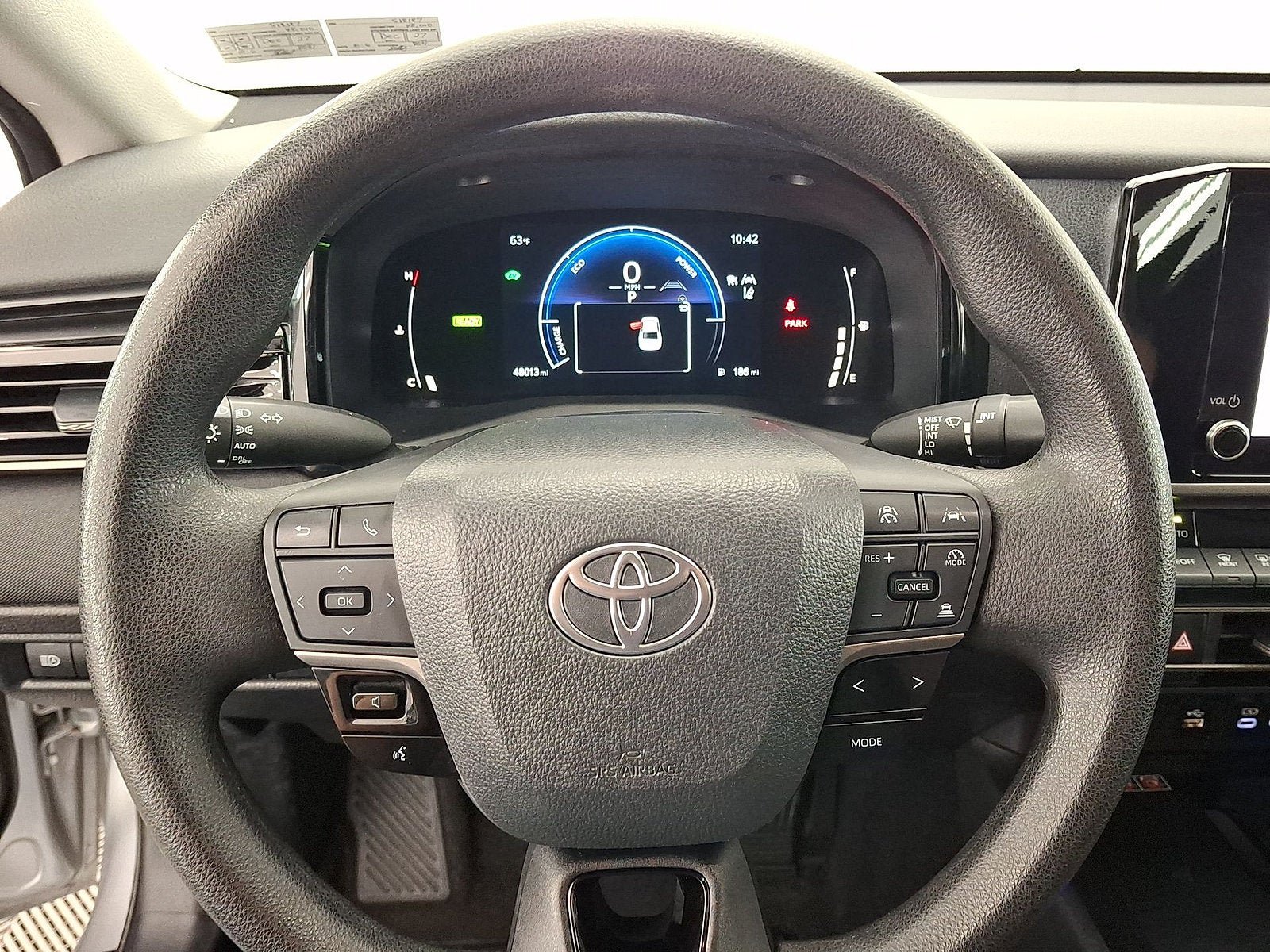 Certified 2025 Toyota Camry LE FWD image 8