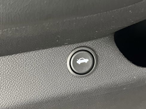 Used 2011 Chevrolet Camaro LS image 29