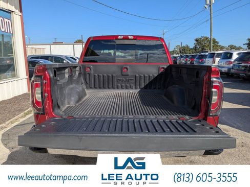 Used 2018 GMC Sierra 1500 SLT w/ SLT Premium Package image 12