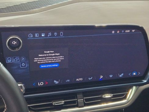Certified 2024 Chevrolet Equinox EV LT FWD image 25