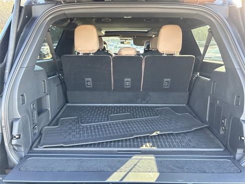 New 2026 Lincoln Navigator L Black Label image 12