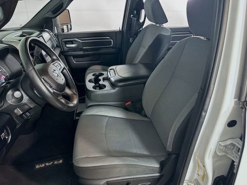 Used 2024 RAM 2500 Big Horn image 18