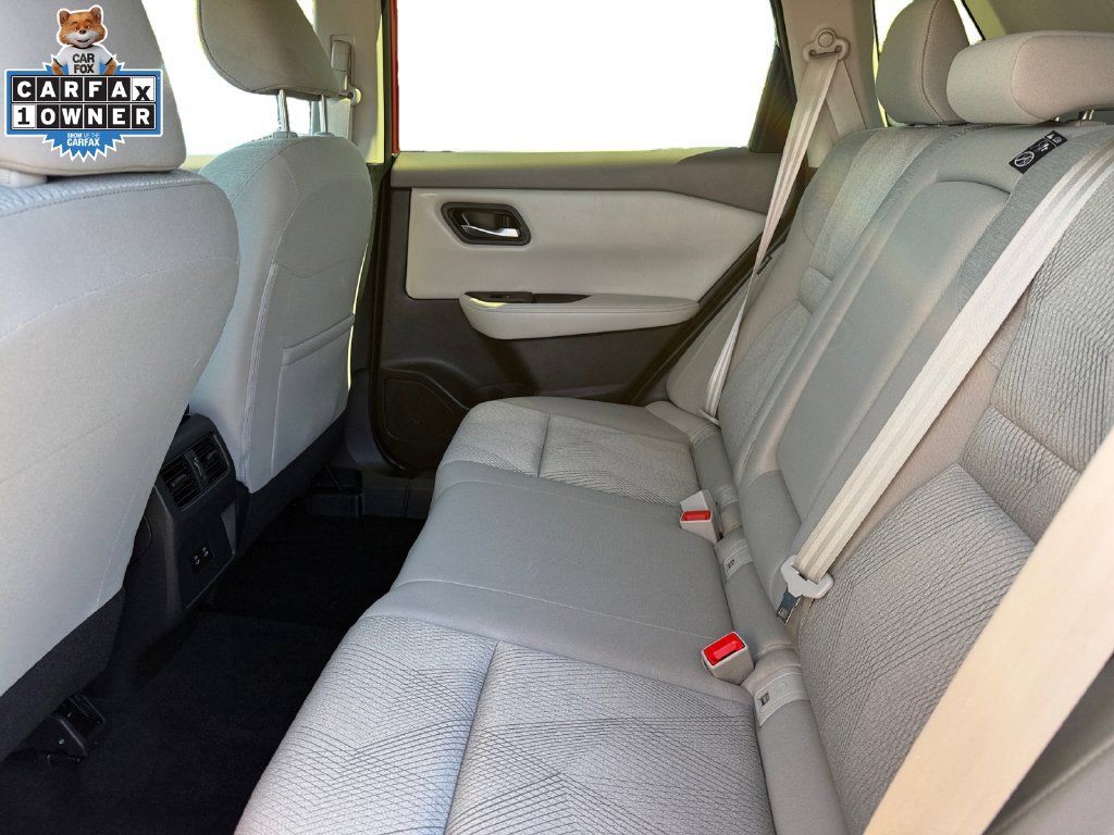 Certified 2025 Nissan Rogue SV AWD/4WD image 14