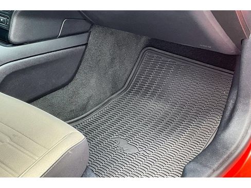 Used 2016 Ford Mustang GT RWD image 39