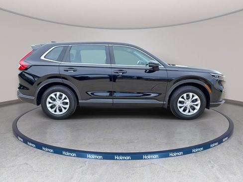 Used 2024 Honda CR-V LX image 5