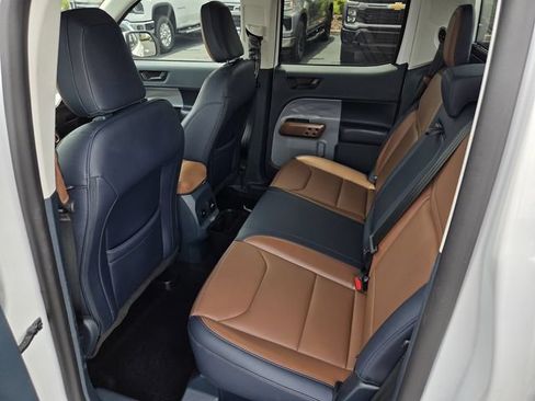 Used 2023 Ford Maverick Lariat w/ Lariat Luxury Package FWD image 11