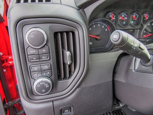 New 2025 GMC Sierra 1500 Pro w/ Pro Value Package image 18