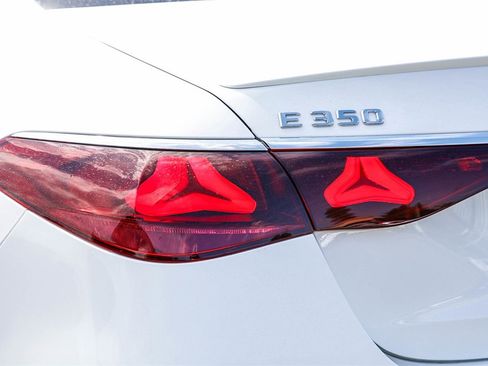 New 2026 Mercedes-Benz E 350 Sedan image 8