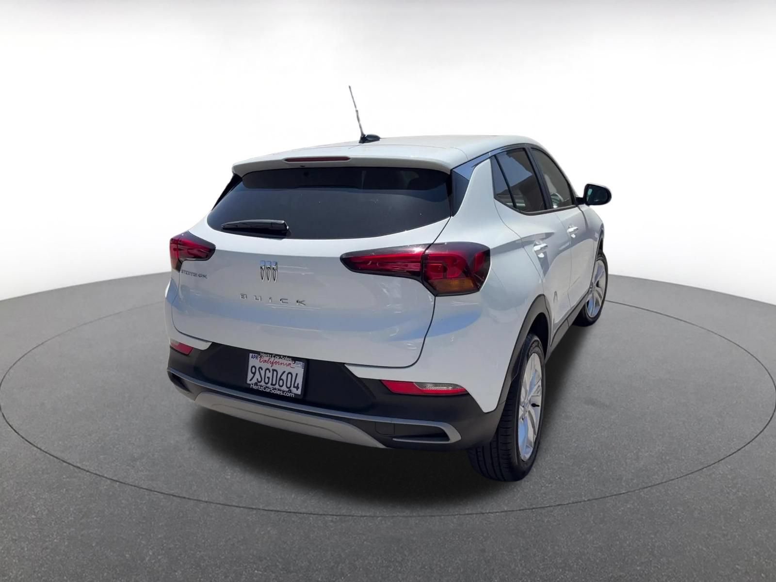 Used 2025 Buick Encore GX Preferred FWD image 11