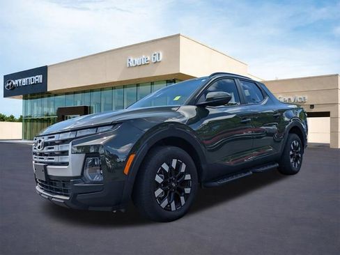 Certified 2025 Hyundai Santa Cruz SEL FWD image 8