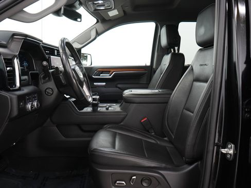Used 2022 GMC Sierra 1500 Denali AWD/4WD image 25