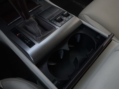 Used 2015 Lexus GX 460 image 16