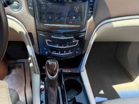 Used 2015 Cadillac XTS Luxury FWD image 24