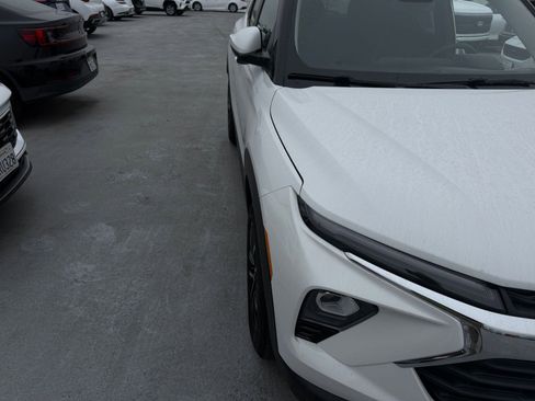 Used 2025 Chevrolet TrailBlazer LT image 16