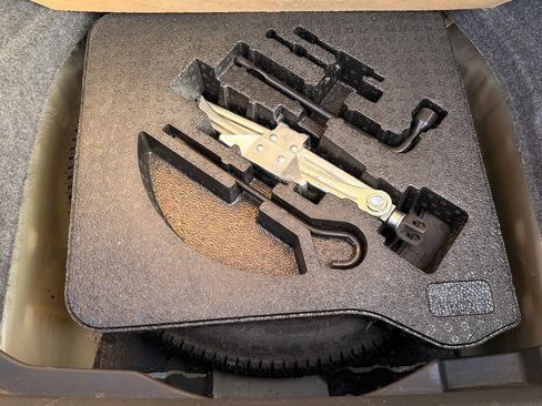 Used 2011 Honda Accord SE image 13