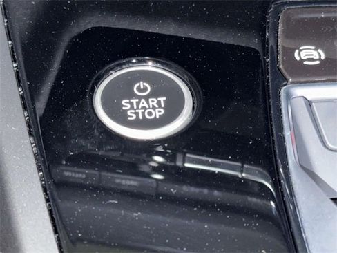 Used 2023 Audi Q4 e-tron Prestige w/ 20" Wheel Package image 25