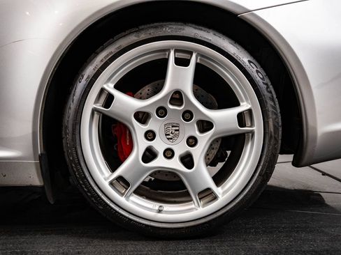 Used 2006 Porsche 911 Carrera S RWD image 13