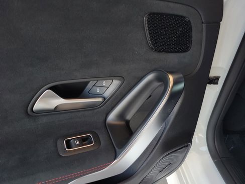 New 2026 Mercedes-Benz CLA 250 4MATIC image 7