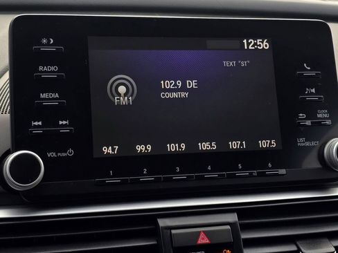 Used 2019 Honda Accord LX image 26