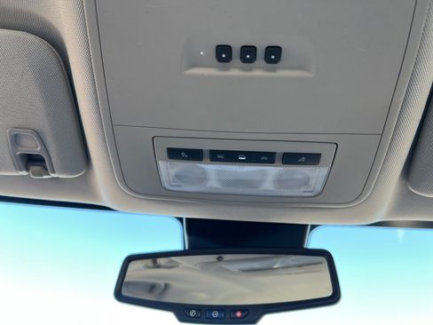 Used 2011 Buick LaCrosse CXL FWD image 29