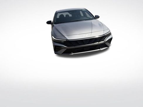 Used 2026 Hyundai Elantra SEL Sport Premium FWD image 8