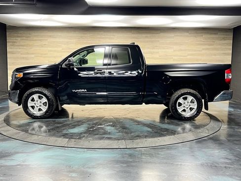 Used 2020 Toyota Tundra SR5 w/ SR5 Upgrade Package AWD/4WD image 21