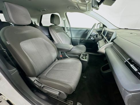 Used 2024 Hyundai Ioniq 5 SEL RWD image 31
