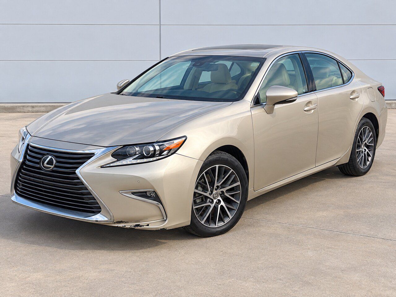 Used 2017 Lexus ES 350 FWD image 1
