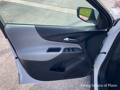 Used 2019 Chevrolet Equinox LT image 11