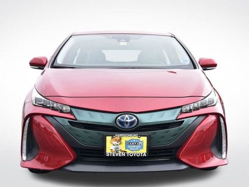 Used 2020 Toyota Prius Prime LE image 7